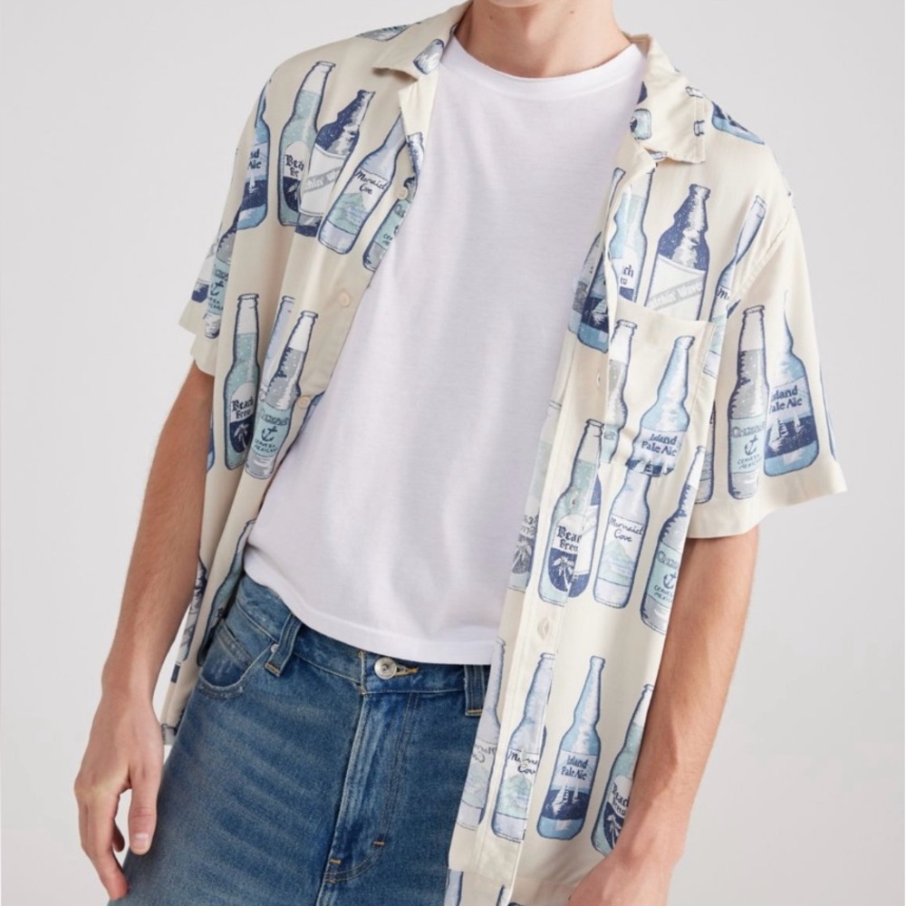 BDG Cream and Blue Bottle Print Shirt. Purchased from urban outfitters NWT.